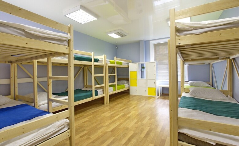 Hostal Come2us Fontanka 127