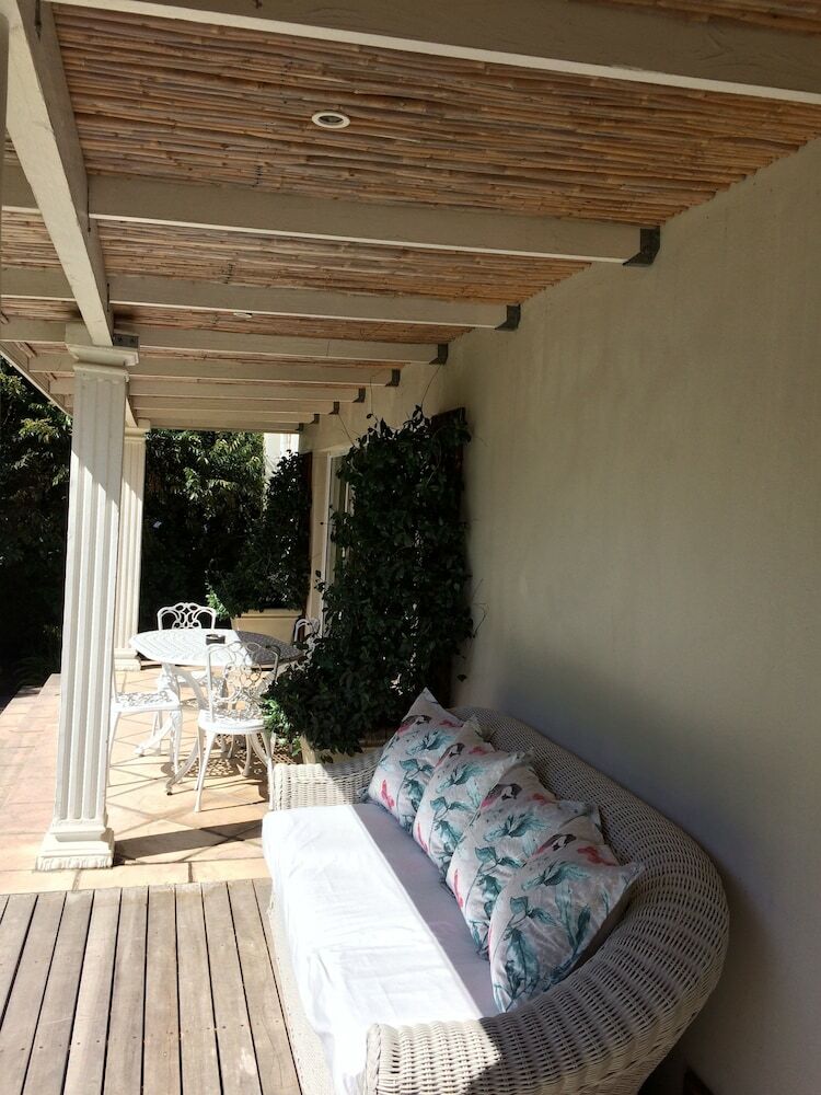 Villa Camelot In Constantia