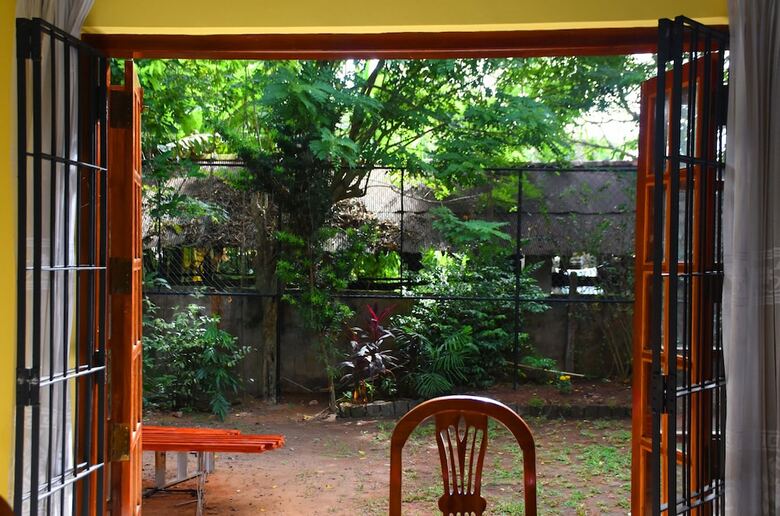 Hostal Ceylon Hostel - Colombo Int Airport