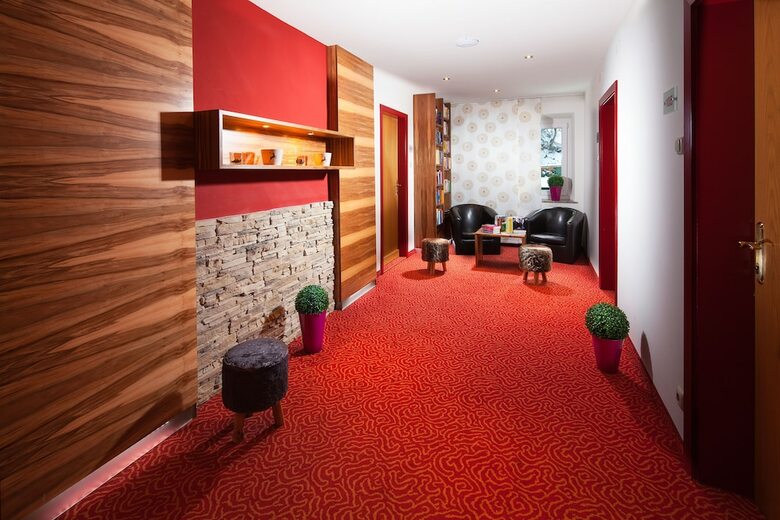Pension Hotel Apartment Auwirt
