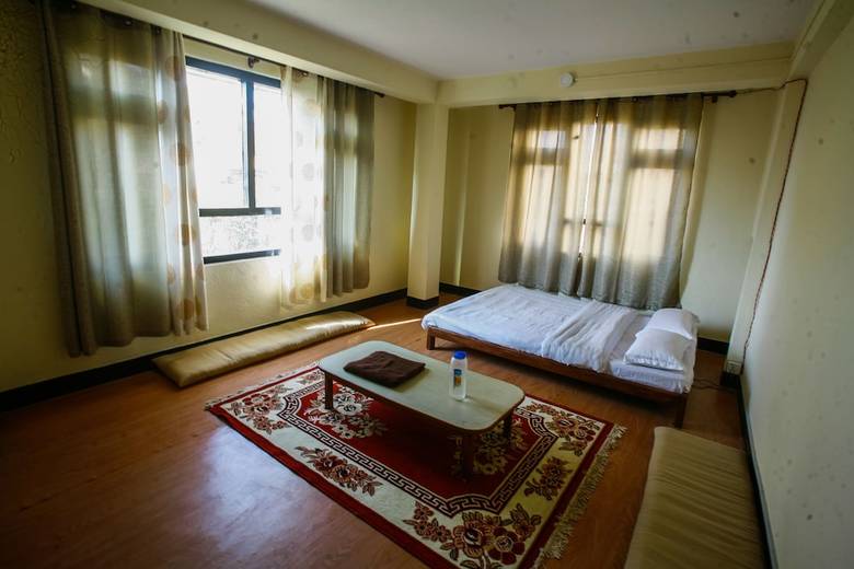 Bed & Breakfast Shakya Residence