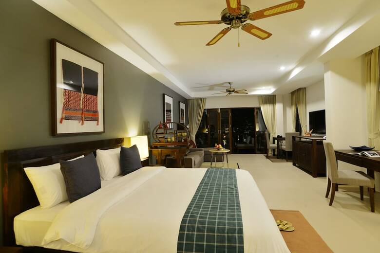 The Quarter Hotel