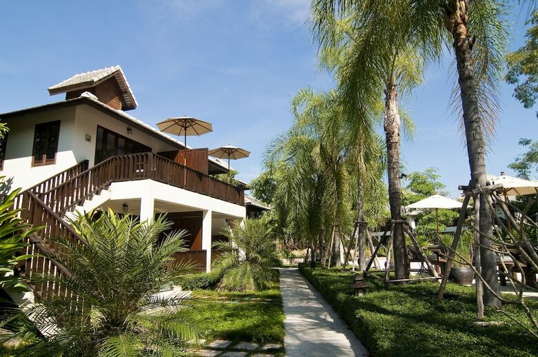 The Quarter Hotel