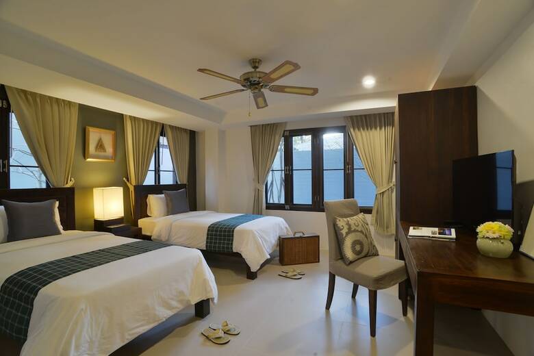 The Quarter Hotel