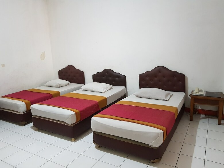 Bed & Breakfast Hotel Royal Juanda