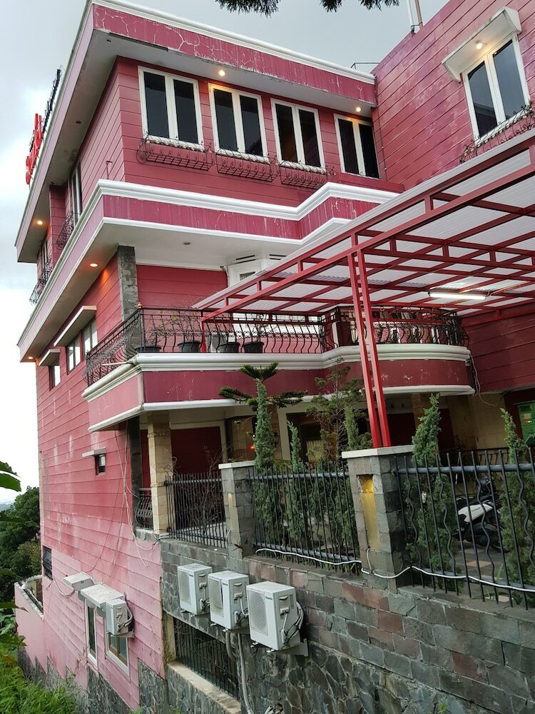 Hotel Scarlet Bukit Pakar