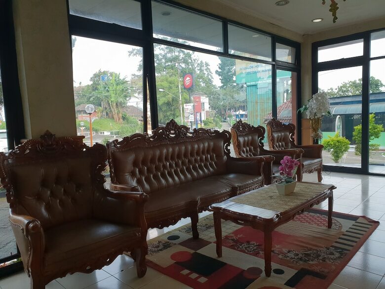 Bed & Breakfast Cisarua Indah Cottage