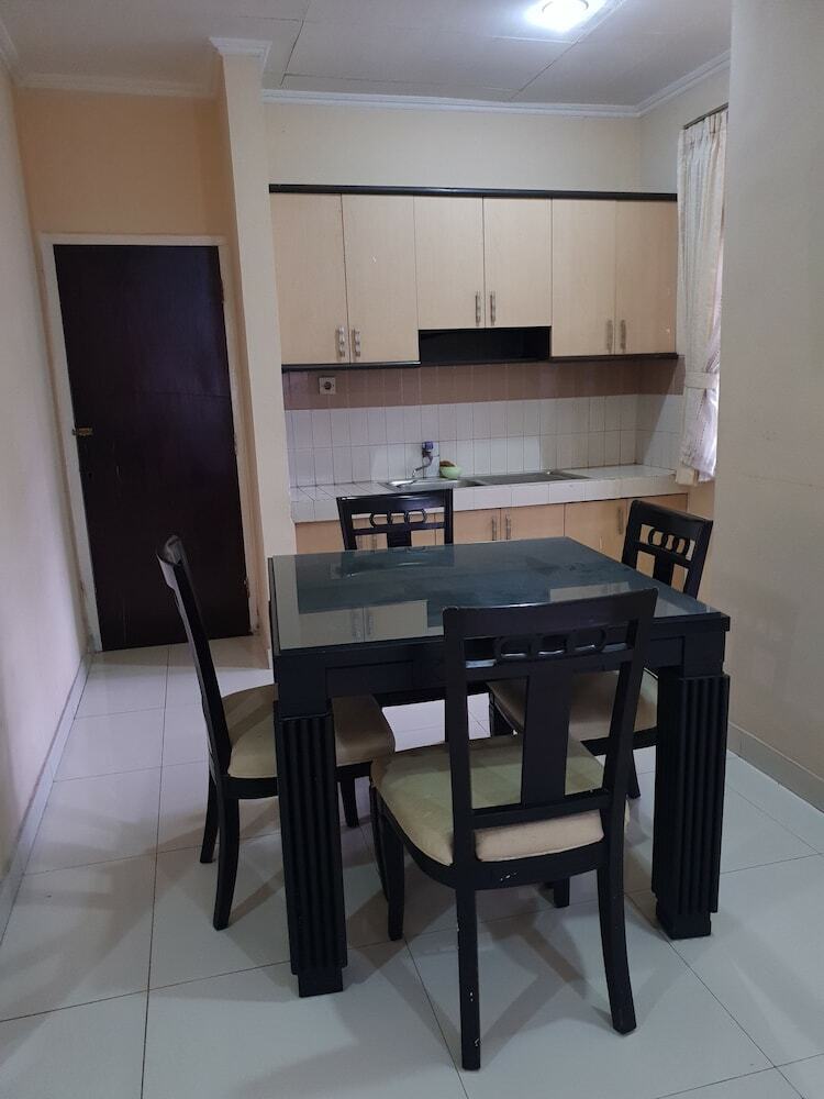 Bed & Breakfast Cisarua Indah Cottage