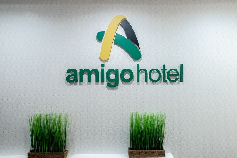 Hotel Amigo Near Kazansky Cathedral