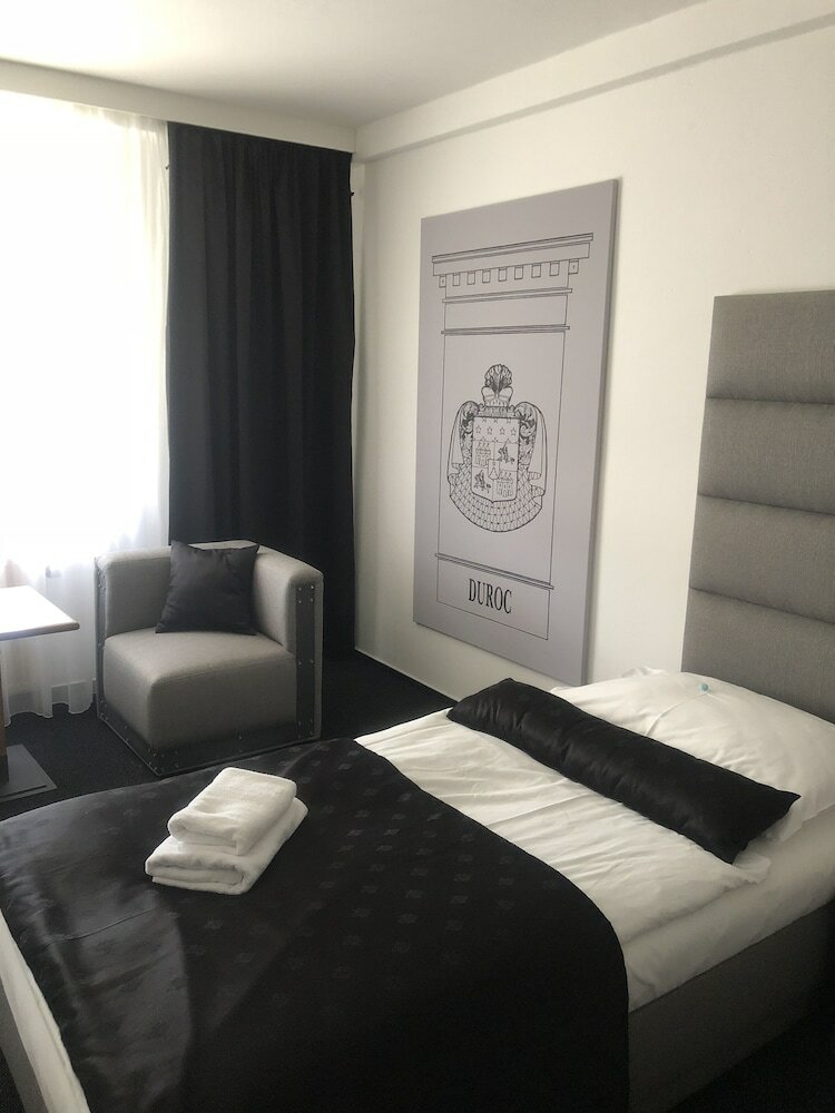 A-austerlitz Hotel