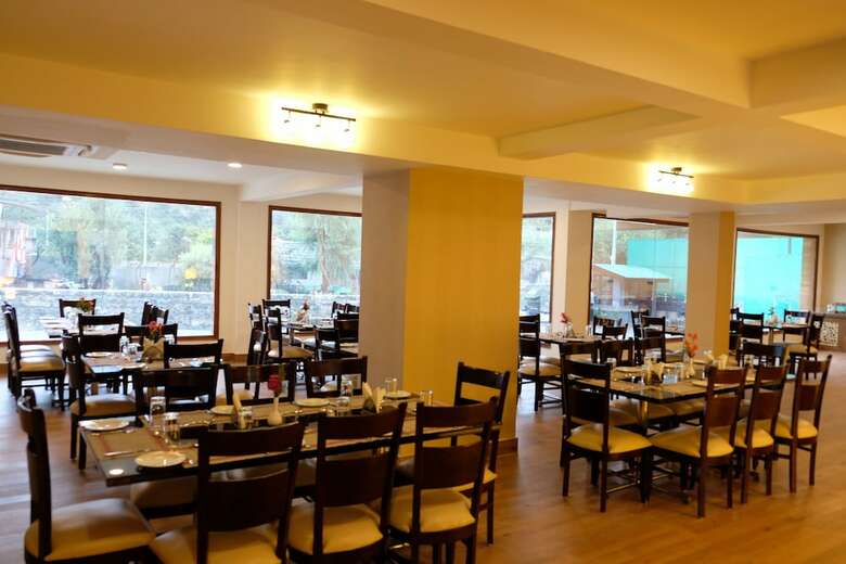 Hotel Span Inn & Suites