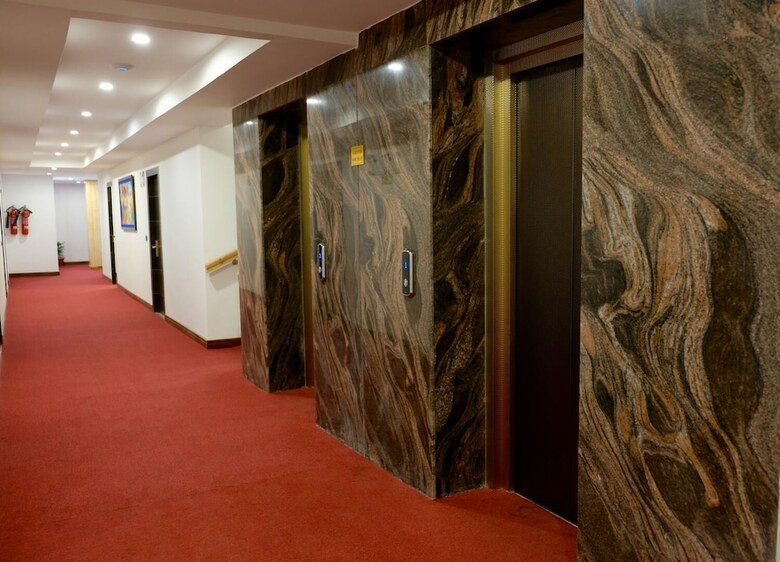 Hotel Span Inn & Suites