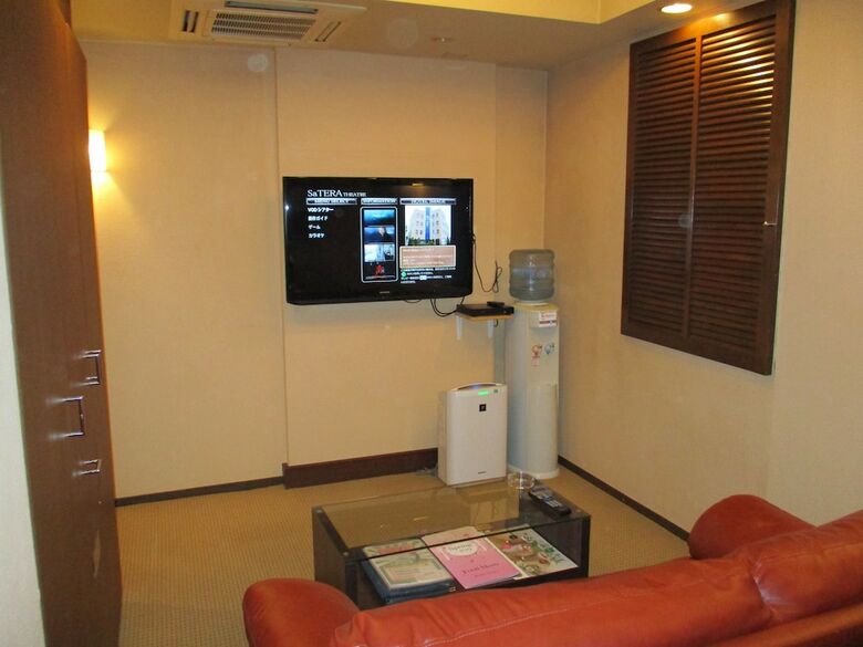 Hotel Rplus - Adult Only