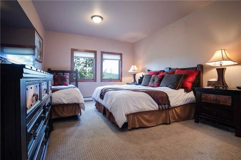 Churchill Lodge Grande