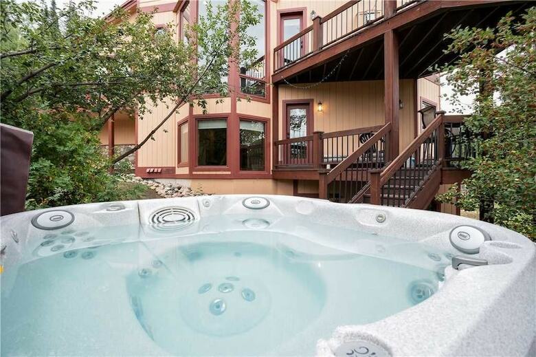Churchill Lodge Grande