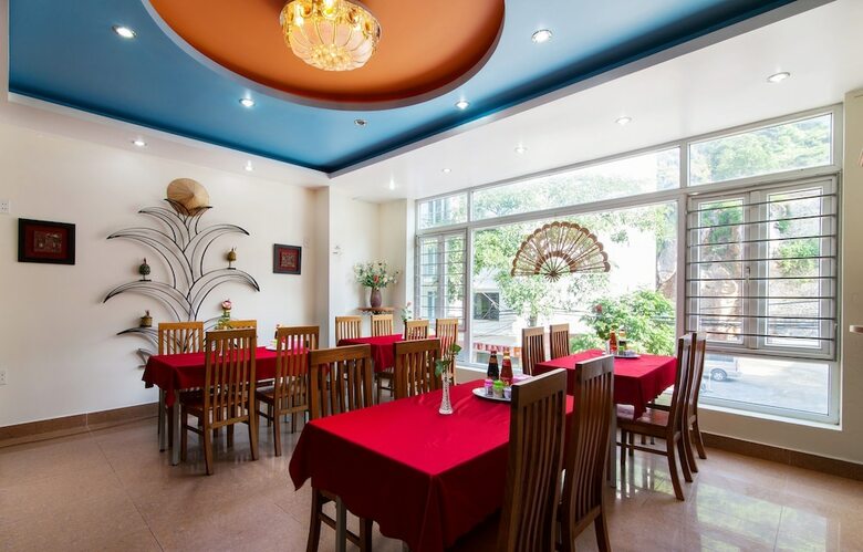 Cat Ba Family Hotel