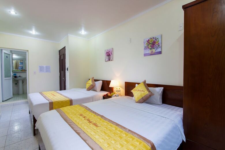 Cat Ba Family Hotel