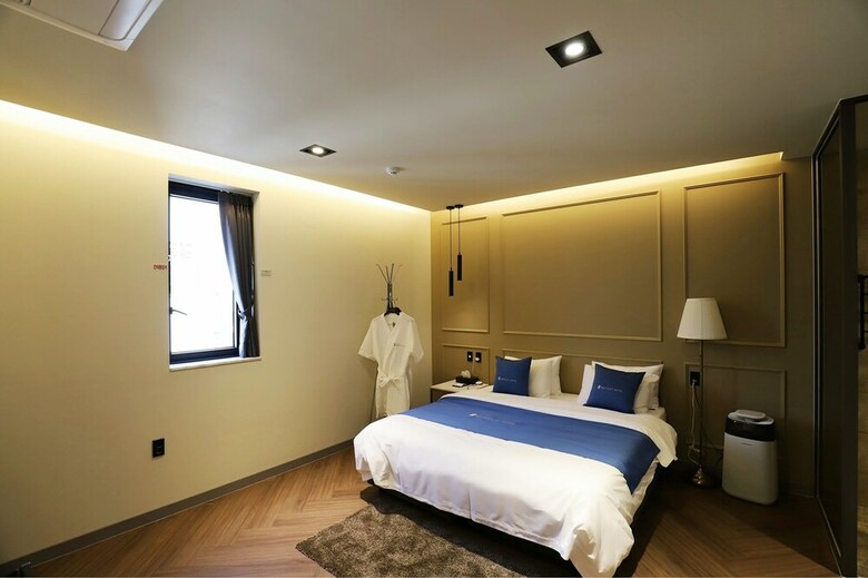 Hotel Bentley