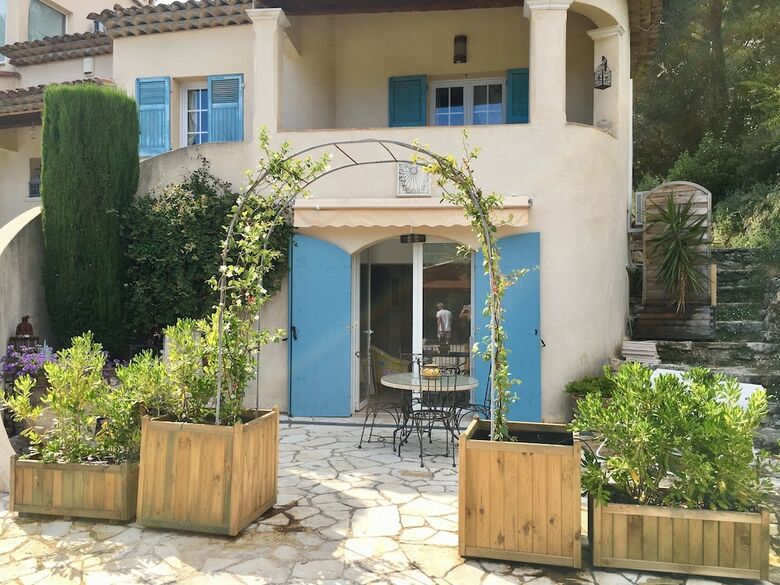 Hotel B&B Le Mas Du Galoubet