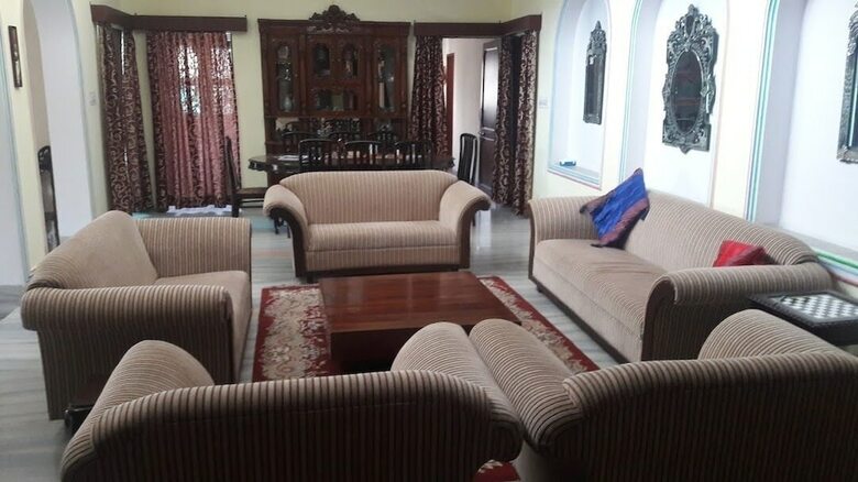Hotel Bassi Fort