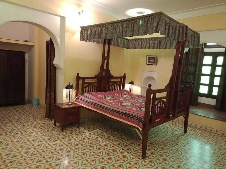Hotel Bassi Fort