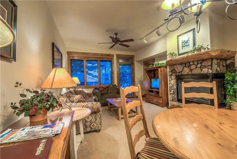 Timberline Lodge 2111