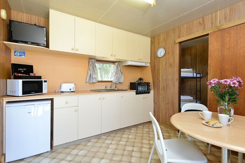Cabana Port Elliot Holiday Park