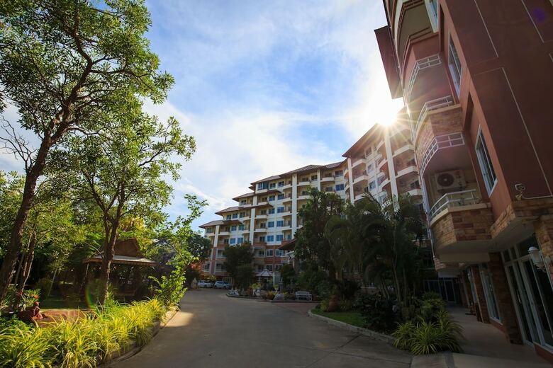 Hotel Kwanruen Resort