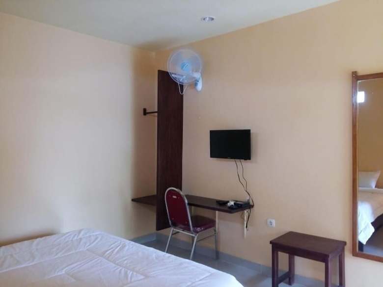 Hotel Antoneri Lodge