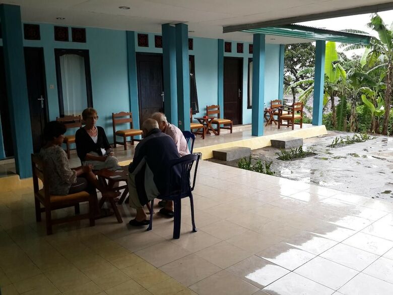Hotel Antoneri Lodge