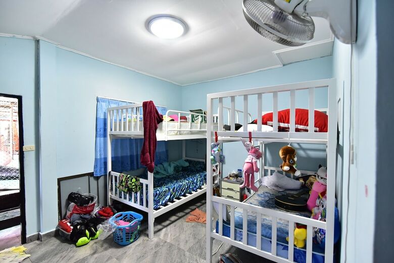 Hostal Sitpholek Muay Thai Camp - Hostel