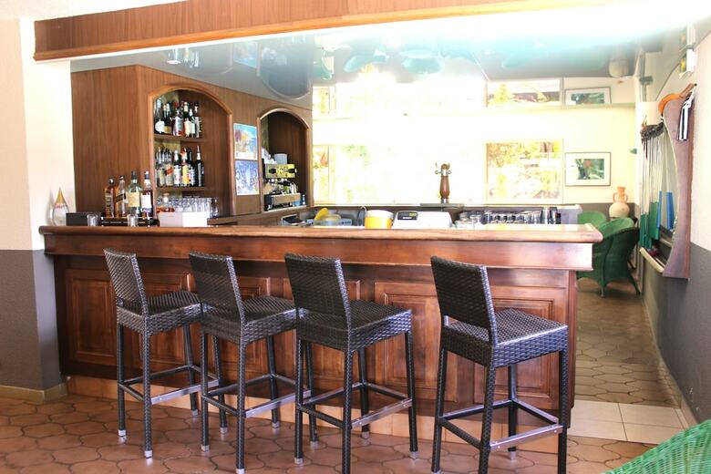 Hotel H�tel Arcu Di Sole