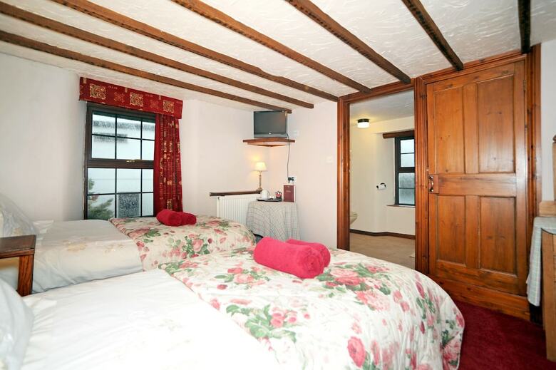 Posada The West Country Inn