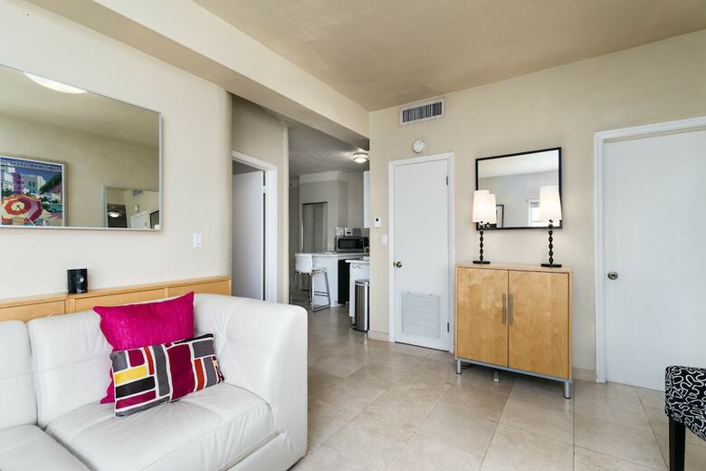 Apartamentos Deluxe Beach Apt
