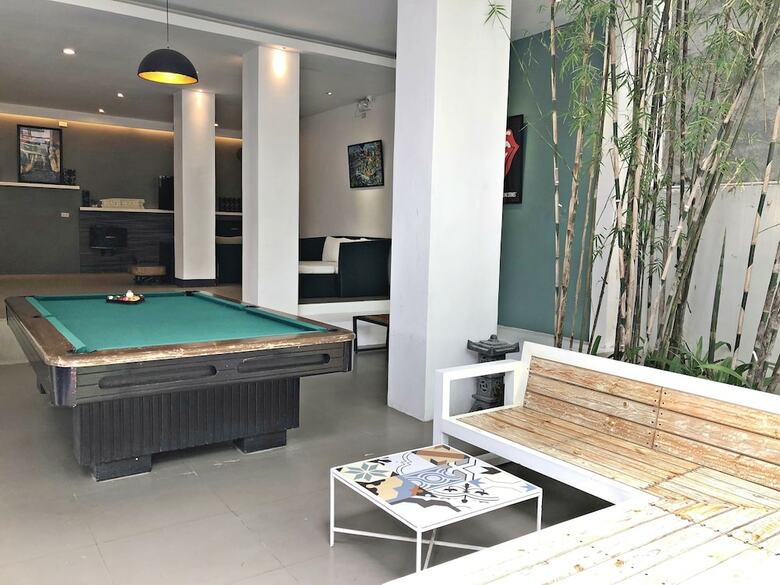 Hotel Anton's Loft Designer Resort Pansol