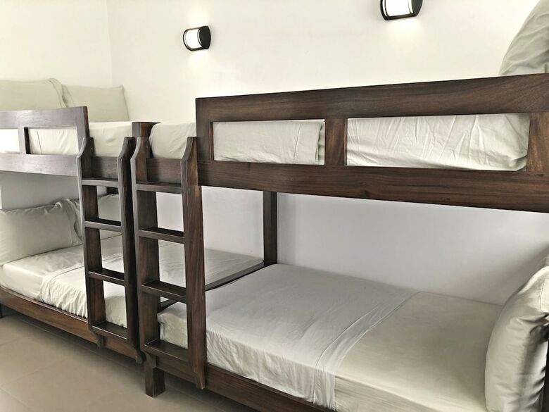 Hotel Anton's Loft Designer Resort Pansol