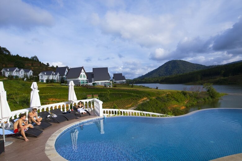 Hotel Dalat Wonder Resort
