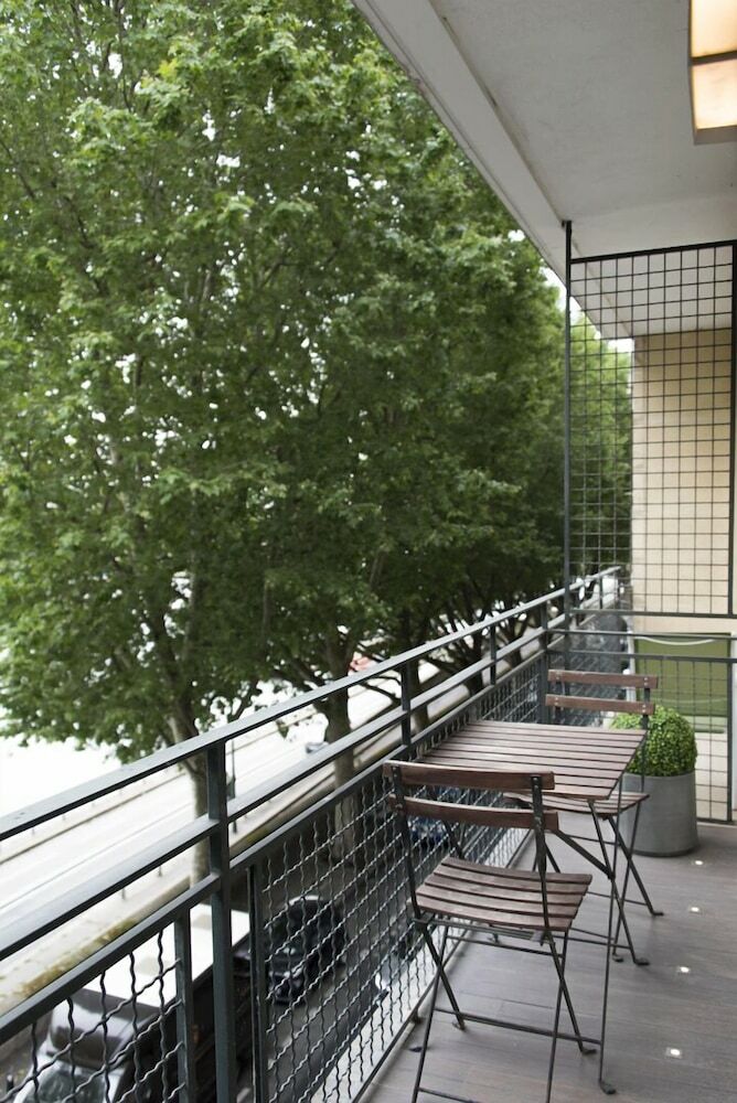 Apartamento By The Riverbank