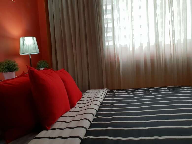 Hostal We Bangkok At Metro Park