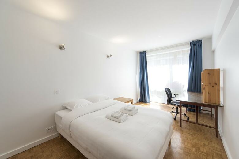 Apartamento Luxembourg Gardens Hideaway