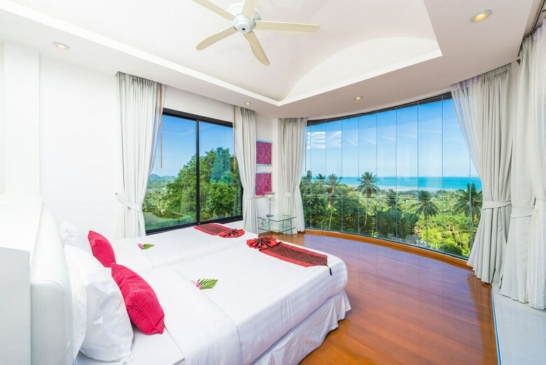 Villa White Stone