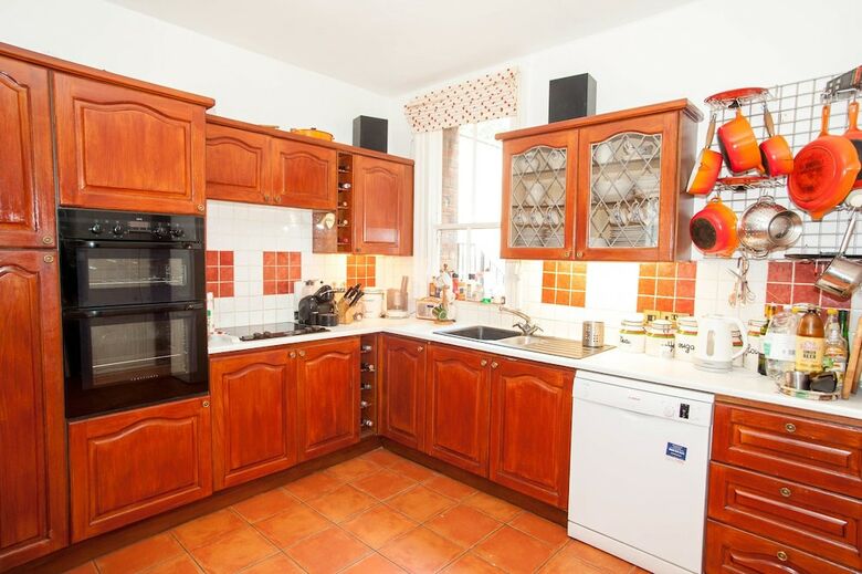 Apartamentos Brookfield Mansions