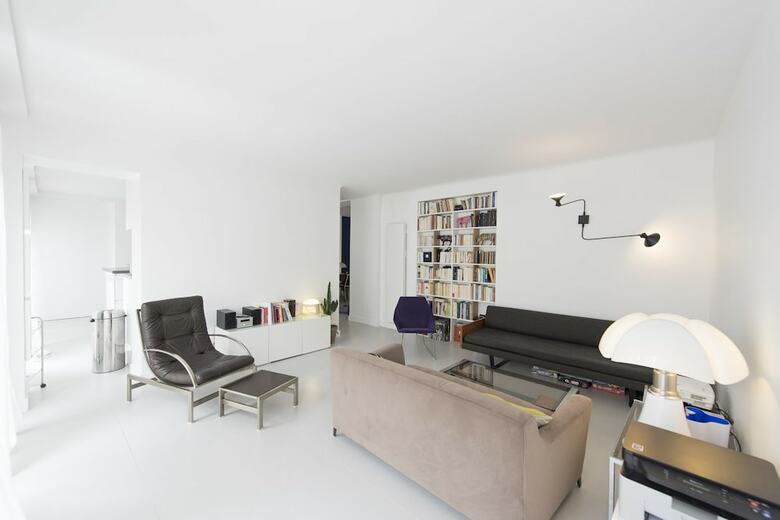 Contemporary Chic By Place De La Nation