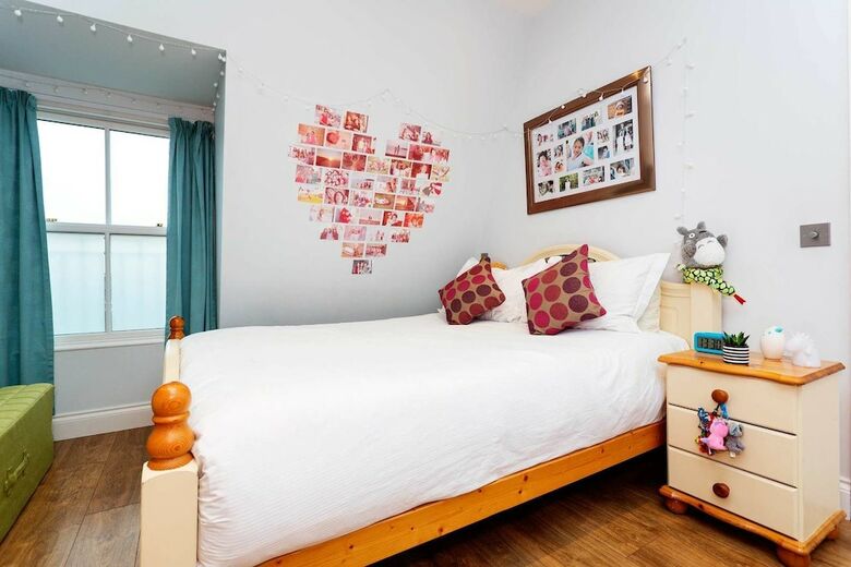 Southfields Hideaway