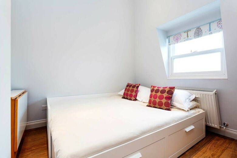 Southfields Hideaway