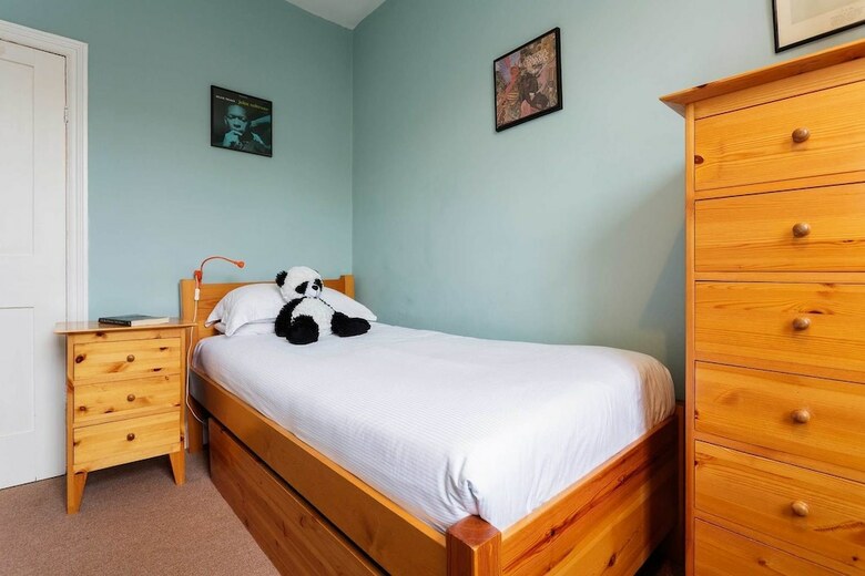 Apartamentos Terraced Home In Tranquil Wimbledon