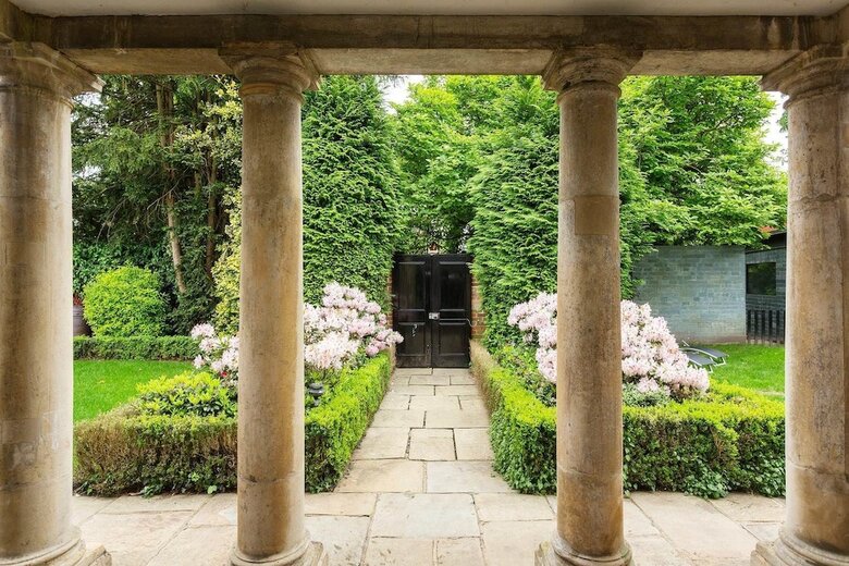 Luxury Near Richmond Park