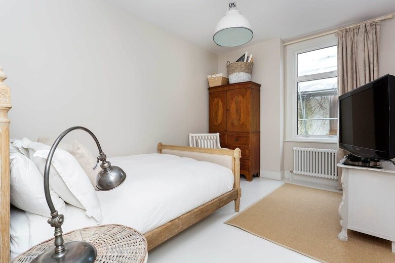 Chic Interiors Near Streatham Common