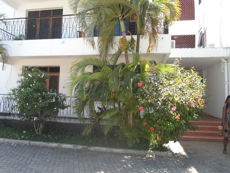 Hotel Upanga B&B - Un Road
