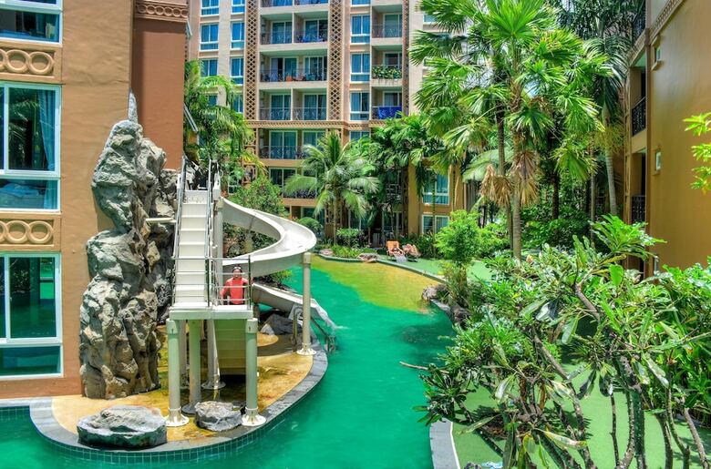 Atlantis Condo Resort
